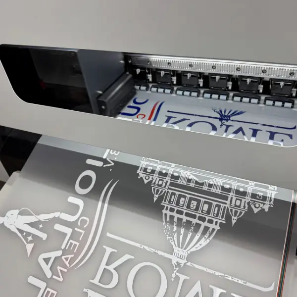 DTF printer voor bedrukken van T-shirts